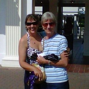 Meet your Posher, Stacy